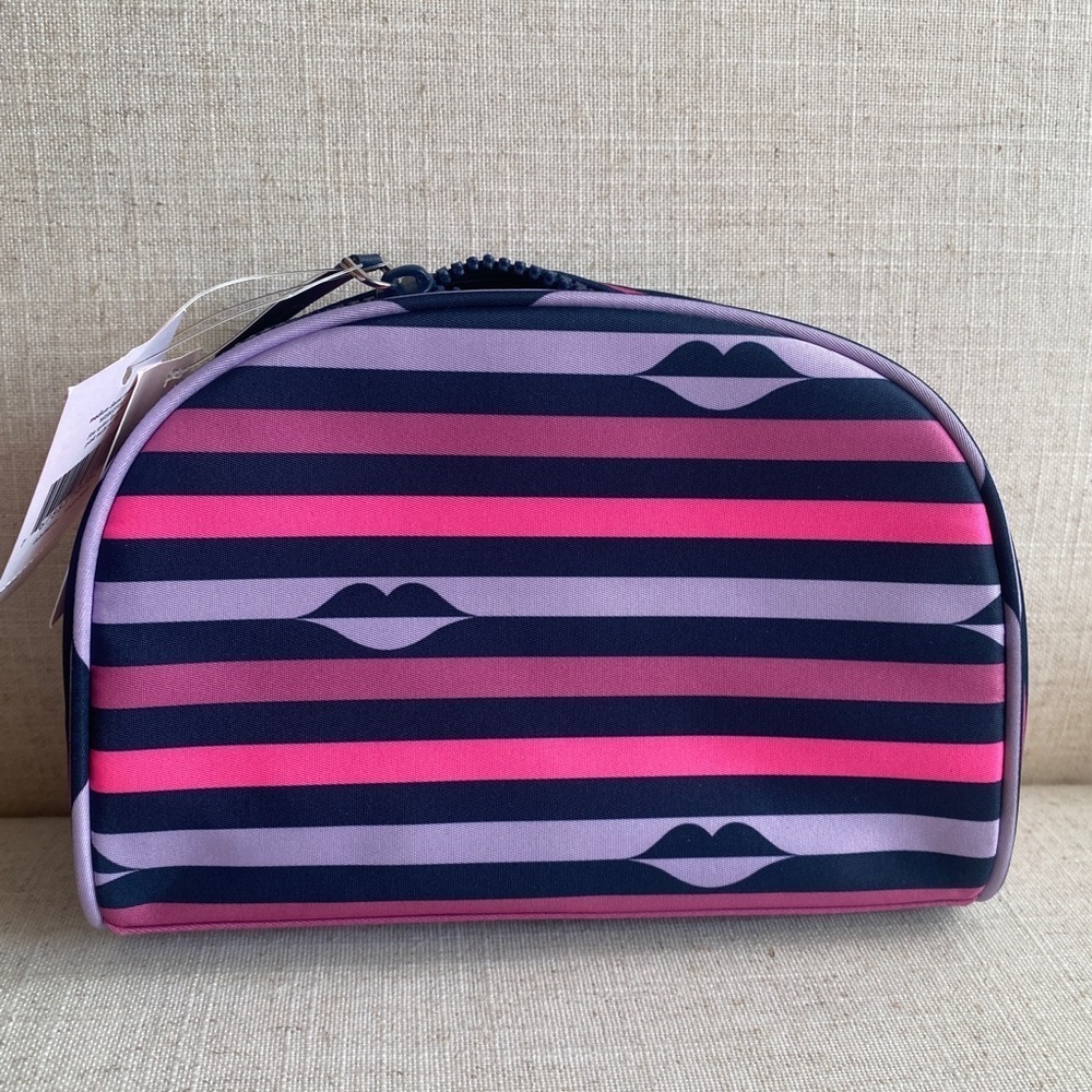 Kate Spade Striped Lip Print Nylon Dome Cosmetic Case NWT - Picture 4 of 9